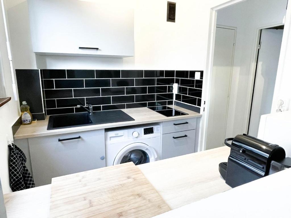 Le Studio Bleu*10' Centre*Parking*Balcon Colmar Eksteriør bilde